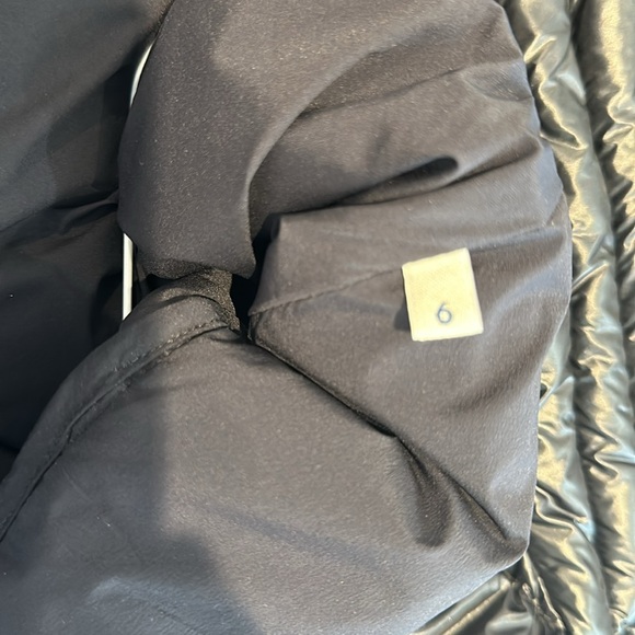 Down Moncler coat - Picture 5 of 6